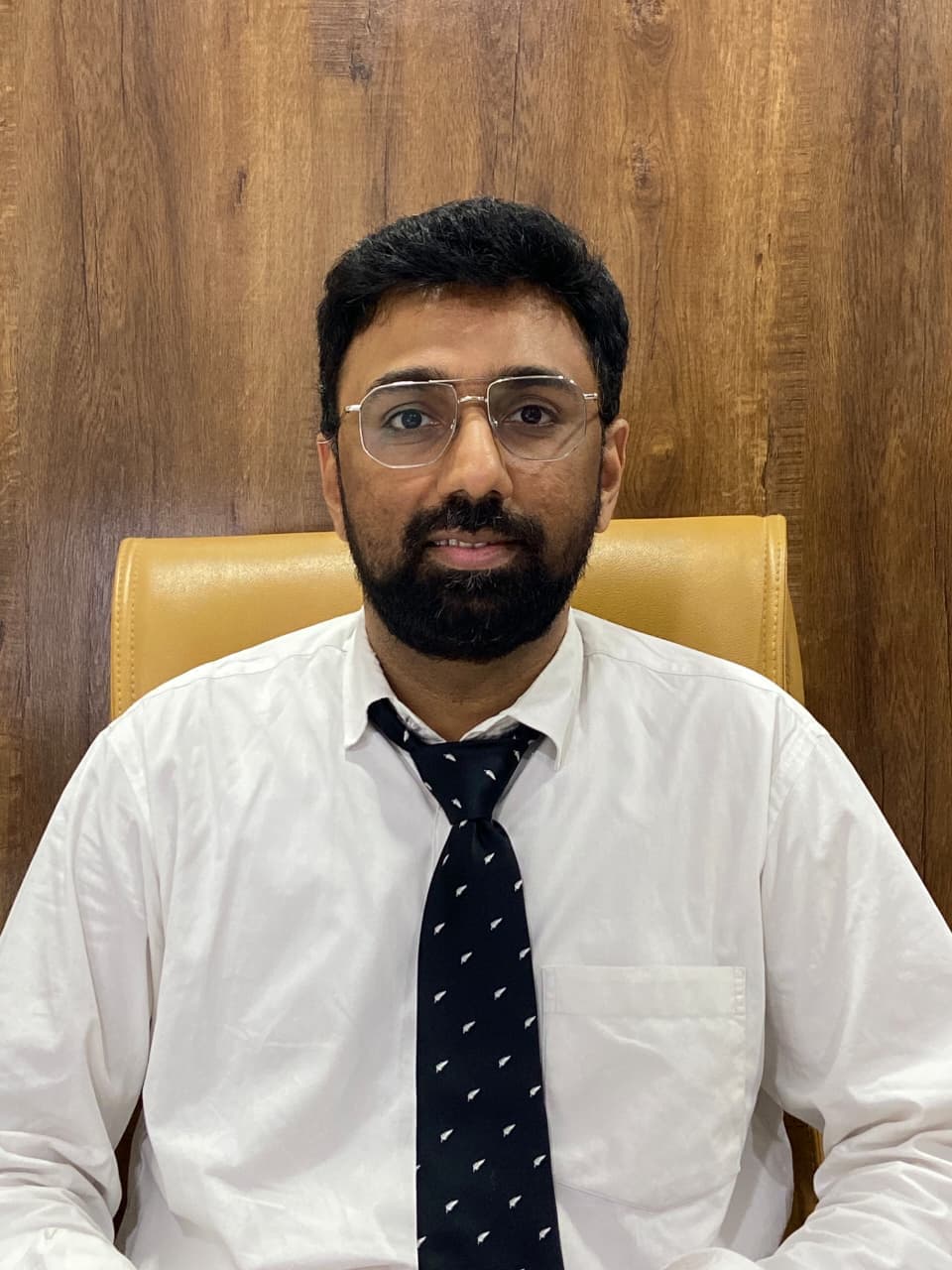 Dr. Dhaval Gupta, Senior Consultant Gastroenterologist and Hepatologist